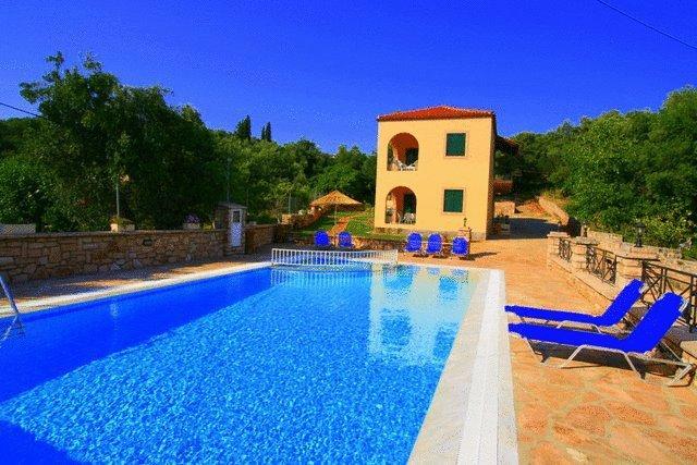 Emily's * Kassiopi
